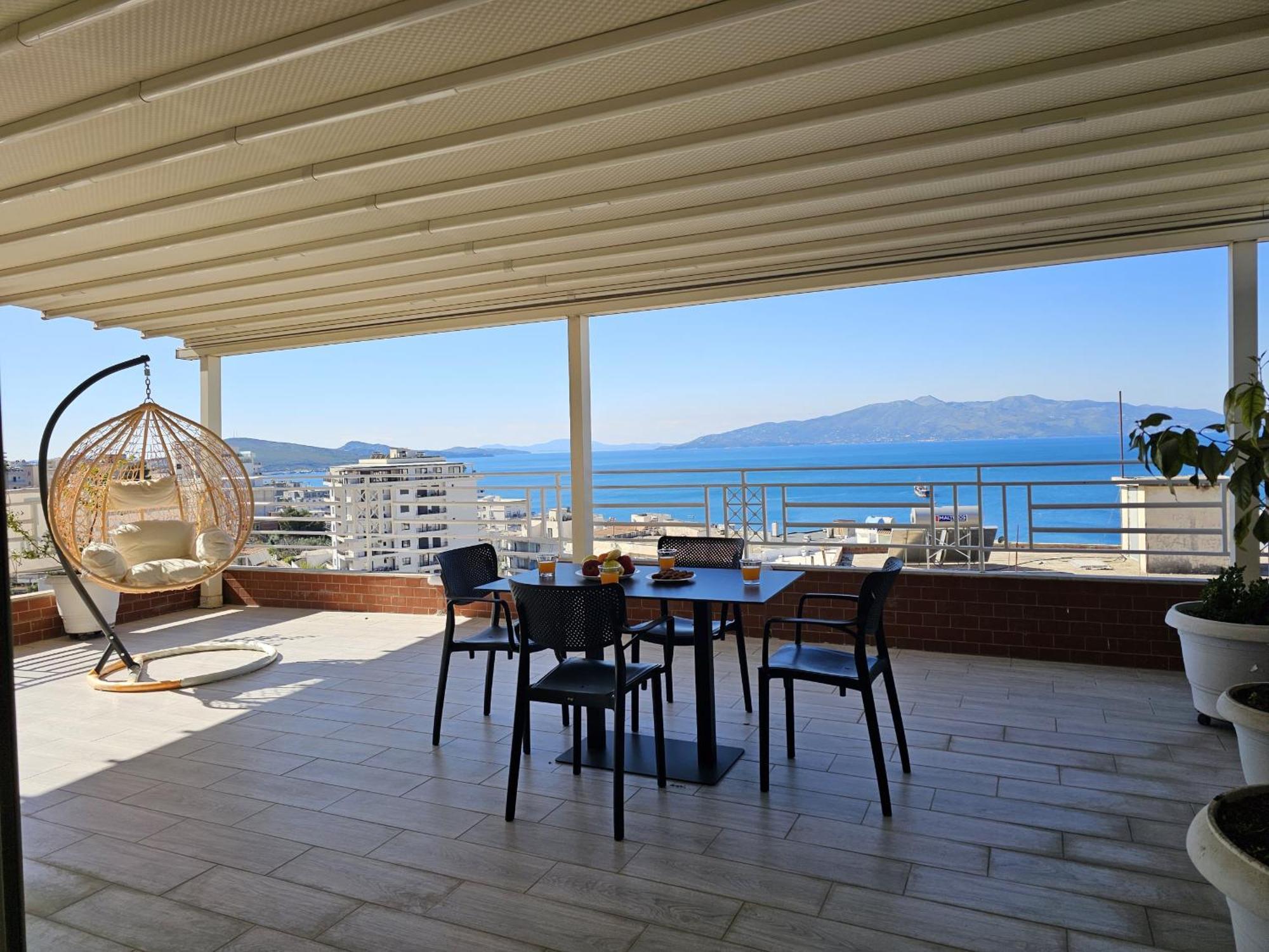 Deep Blue Rooftop - 111 Sarandë Eksteriør billede